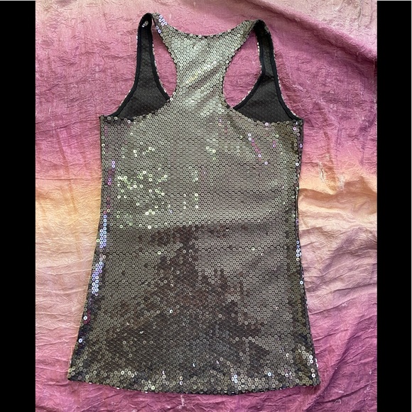 LaRok Racer Back Sequined Top - Picture 4 of 4